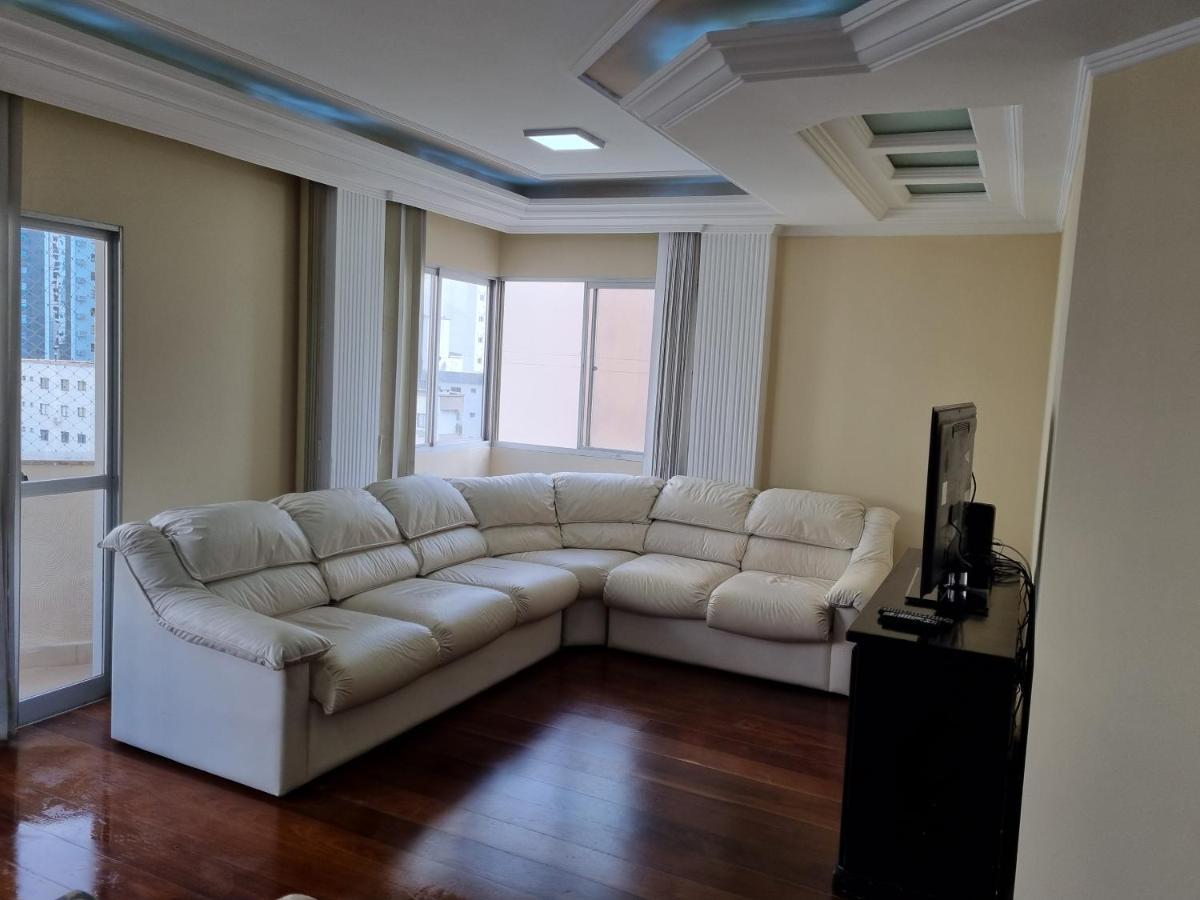 Apto Av Brasil Quadra mar Balneario Camboriu Exterior foto