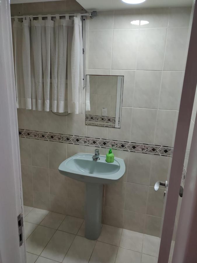 Apto Av Brasil Quadra mar Balneario Camboriu Exterior foto