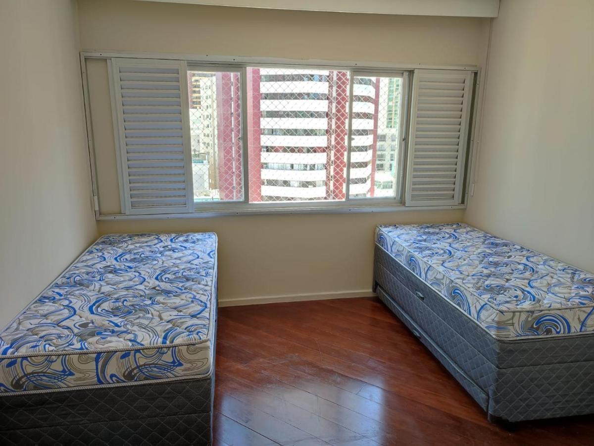 Apto Av Brasil Quadra mar Balneario Camboriu Exterior foto